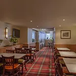 Avenue Hotel
