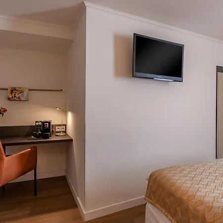 Hotel Avenue 3*